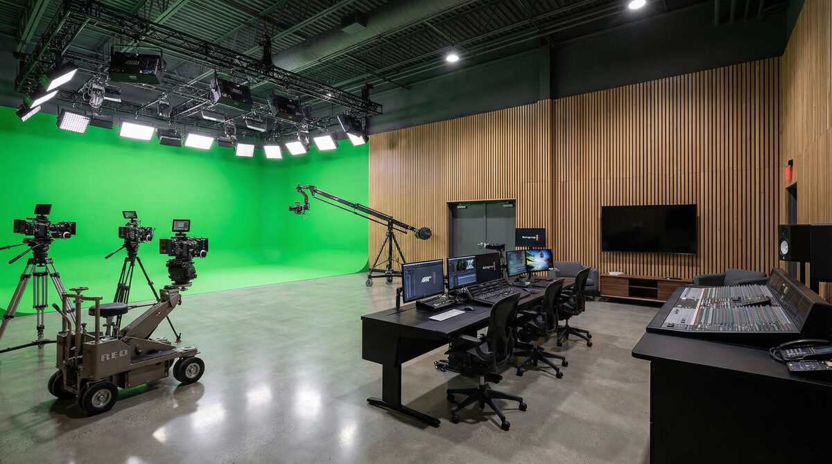 茄子视频影视制作工作室